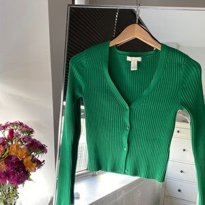 Green H&M long sleeve